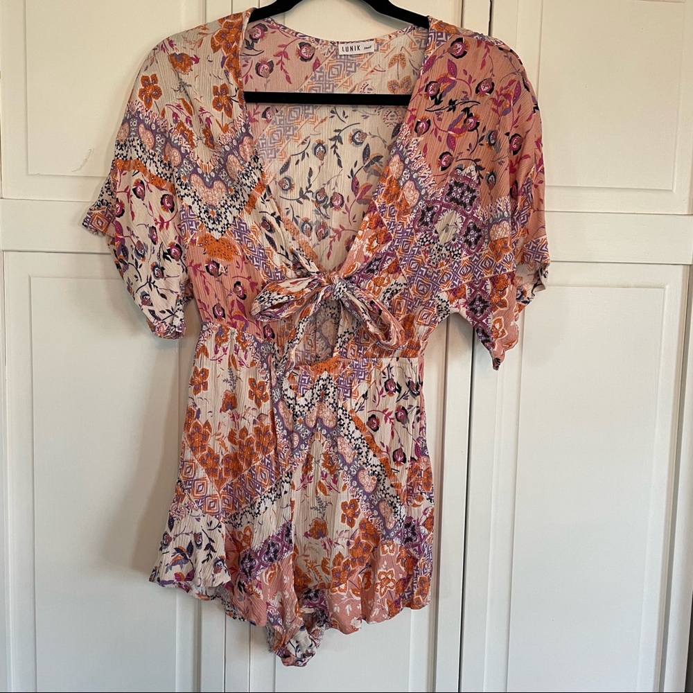 LUNIK PATTERNED ROMPER